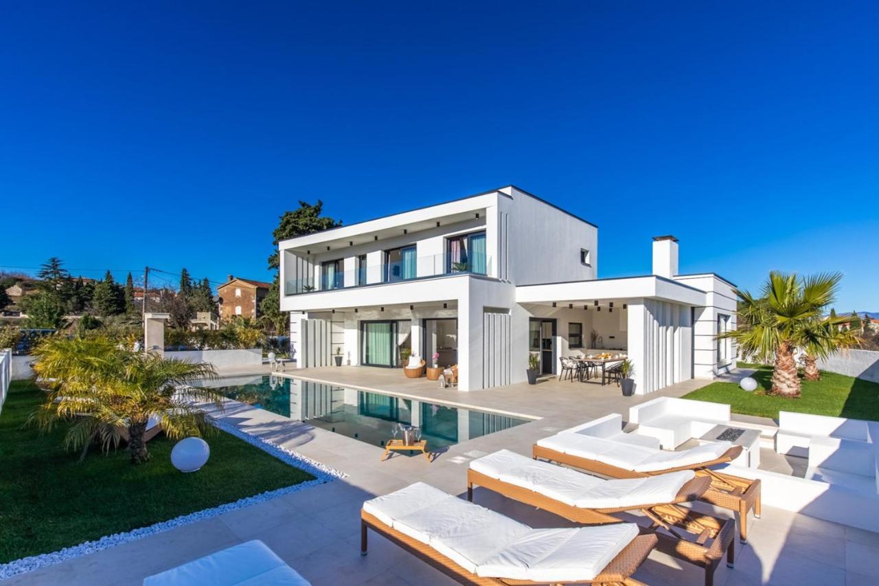 Villa Milly Vrh  Luaran gambar