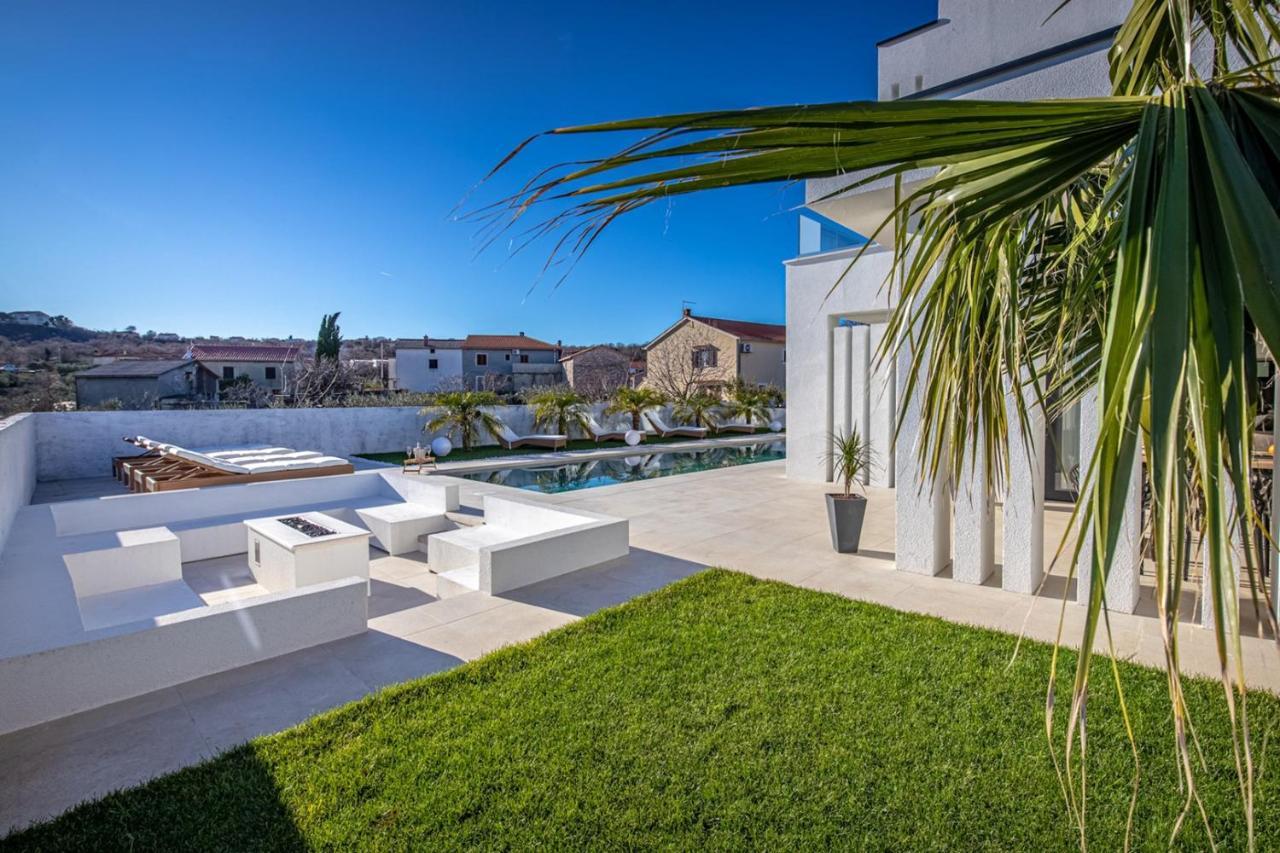 Villa Milly Vrh  Luaran gambar